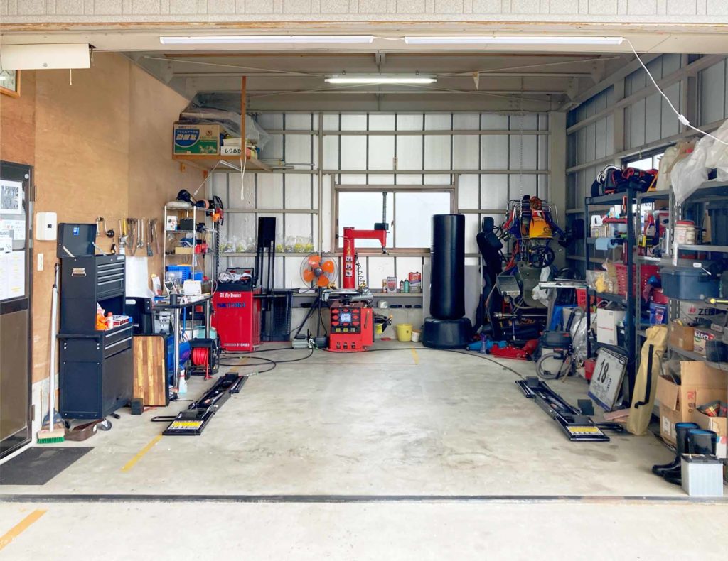 クボタトレーディングガレージ